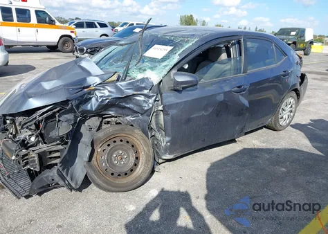 2017 Toyota Corolla Le z USA, uszkodzony, nr VIN 2T1BURHE9HC870378